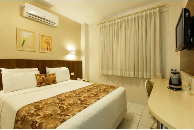 Vai se hospedar em Foz do Iguaçu? Saiba o que fazer a noite perto do Hotel Tarobá! hospedar em Foz do Iguaçu, Vai se hospedar em Foz do Iguaçu? Saiba o que fazer a noite perto do Hotel Tarobá!, Passeios em Foz do Iguaçu | Combos em Foz com desconto, Passeios em Foz do Iguaçu | Combos em Foz com desconto