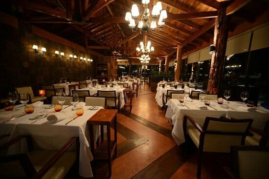Vai jantar em Puerto Iguazú? Confira 10 dicas de restaurantes.