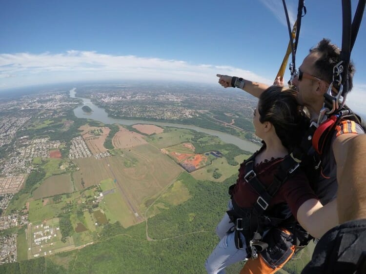 SKYDIVE FOZ – Esporte, entretenimento e diversão a um salto de Foz do Iguaçu