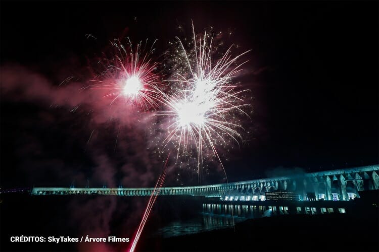 Itaipu Iluminada - (Guia) Melhores Lugares para visitar em Foz do Iguaçu em 2021!