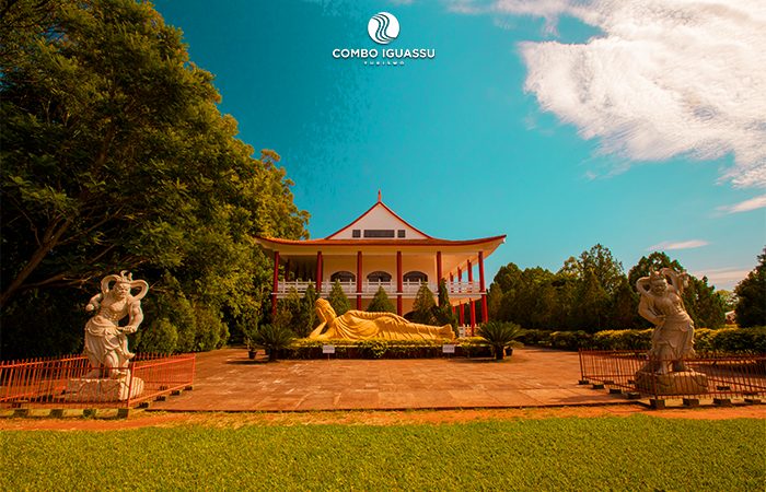 passeios gratuitos templo budista