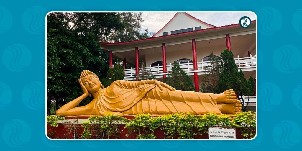 Buda Sakyamuni no Templo Budista de Foz 