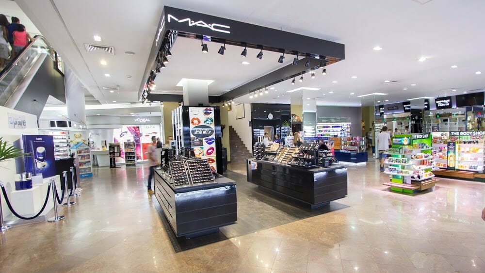 Aprenda a diferenciar réplicas de maquiagens da MAC das originais no Paraguai mac monalisa Aprenda a diferenciar réplicas de maquiagens da MAC das originais no Paraguai mac monalisa