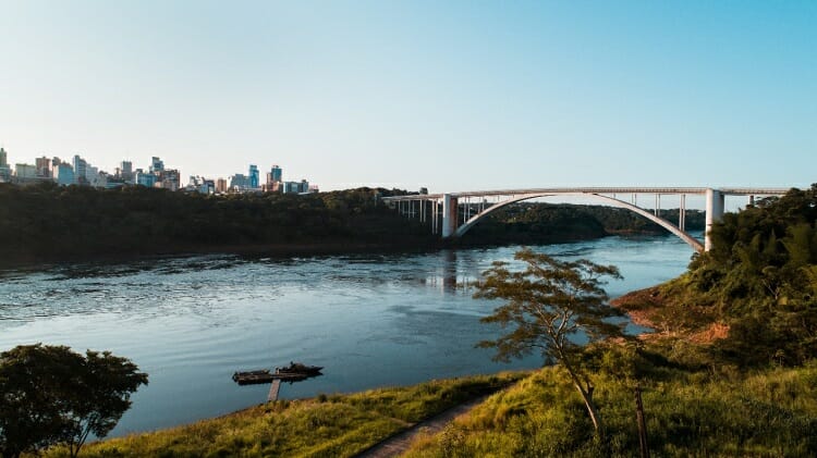 Ponte da Amizade - loja de celular no paraguai