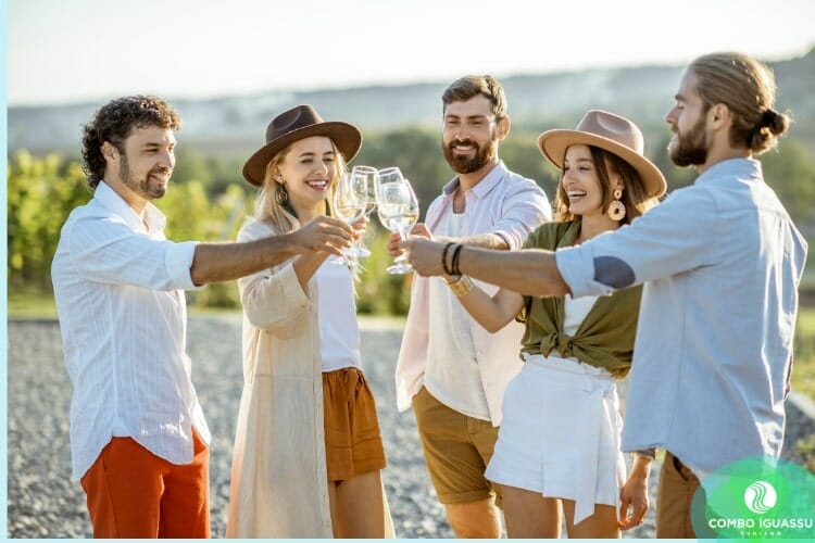 Ilustração de pessoas bebendo vinho branco, como se fosse nas vinícolas no Brasil