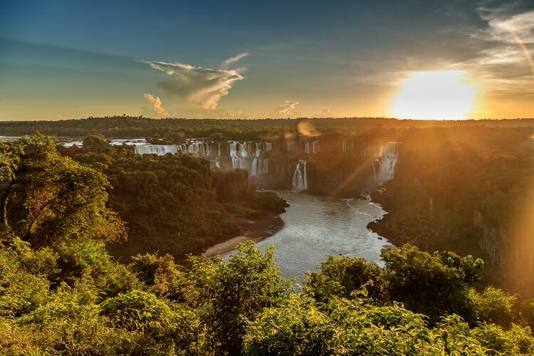 Cataratas - passeios em Foz do Iguaçu